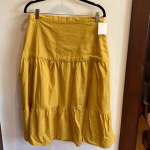 Velvet Heart new gold/ yellow skirt